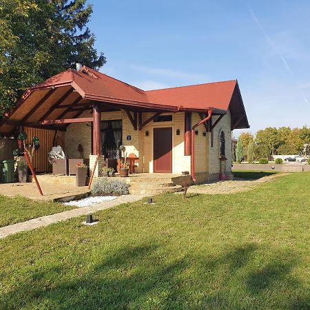 Villa Oaza Kuca Za Odmor Curug Exterior foto